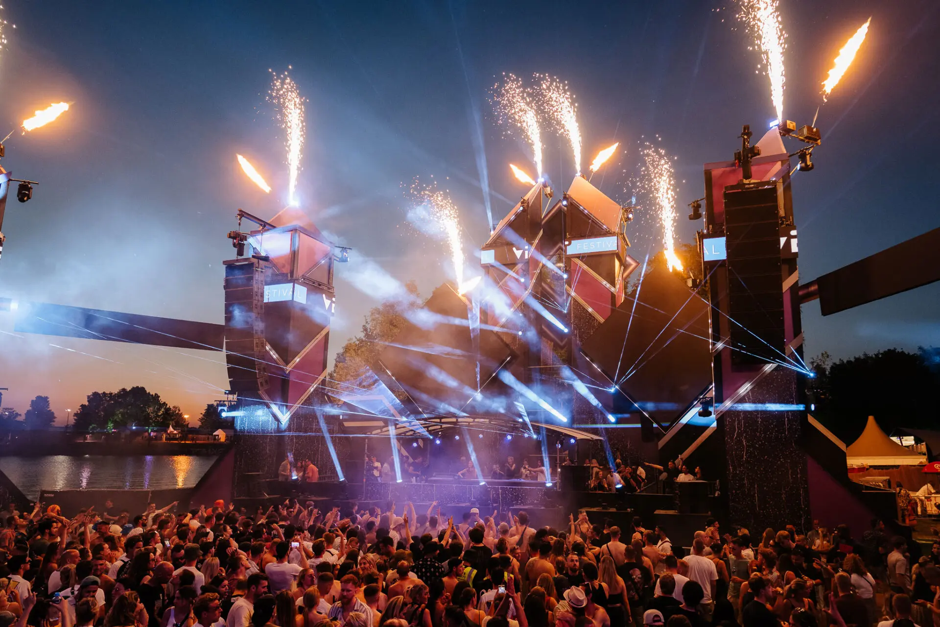 VKF1 - Busvervoer Verknipt Festival 2026